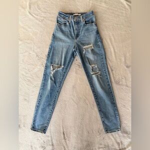 Levi's High Waisted Mom Jeans